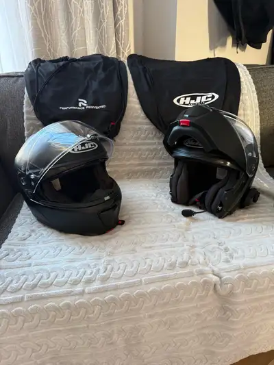 Casques de moto HJC RPHA90 couleur NOIR MAT avec Sena 5S - Système Intercom BluetootH Un SMALL ET UN...