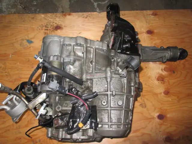 1999 2000 2001 2002 2003 LEXUS RX300 1MZ 4WD AUTOMATIC TRANSMISS in Other in Edmundston - Image 2
