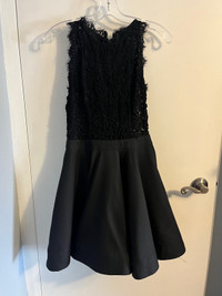 Prom/Grad/Formal dress (size small)