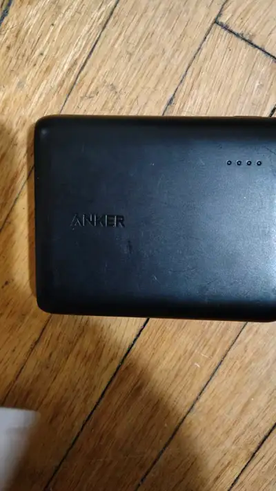 ANKER POWER BANK PowerCore 1500 Model a1215 13500mAh. 2 USB A Outputs 5V 2A. 1 Micro input 5V 3A