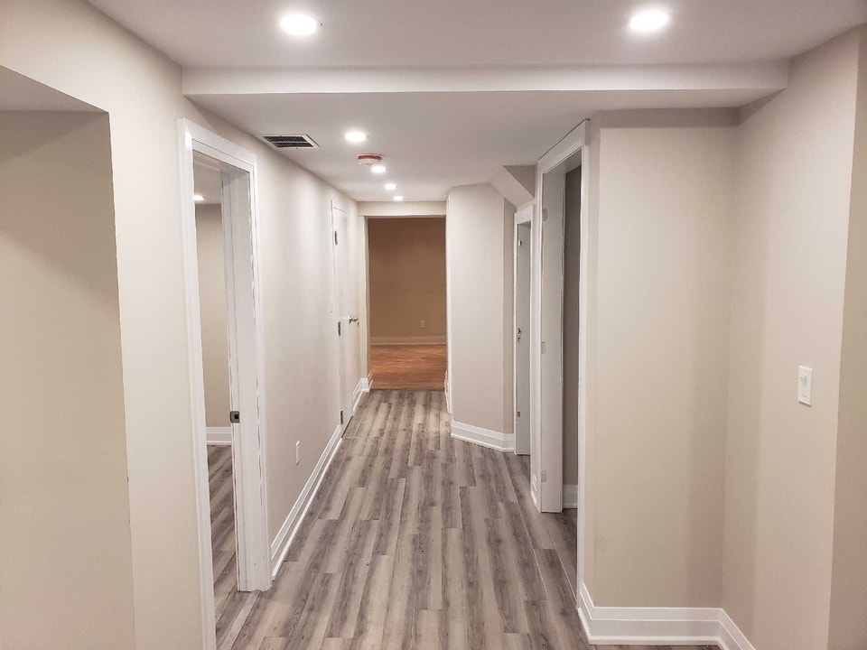 Beautiful Basement Apartment - Lakeview/Port Credit 4