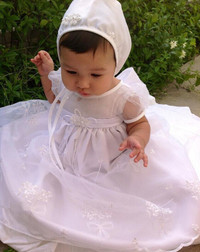 Baptism gowns and christening dresses