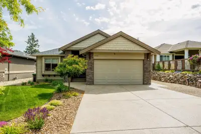 MLS®10352272 13187 Cliffstone Court, Lake Country Meticulously maintained walkout rancher in The Lak...