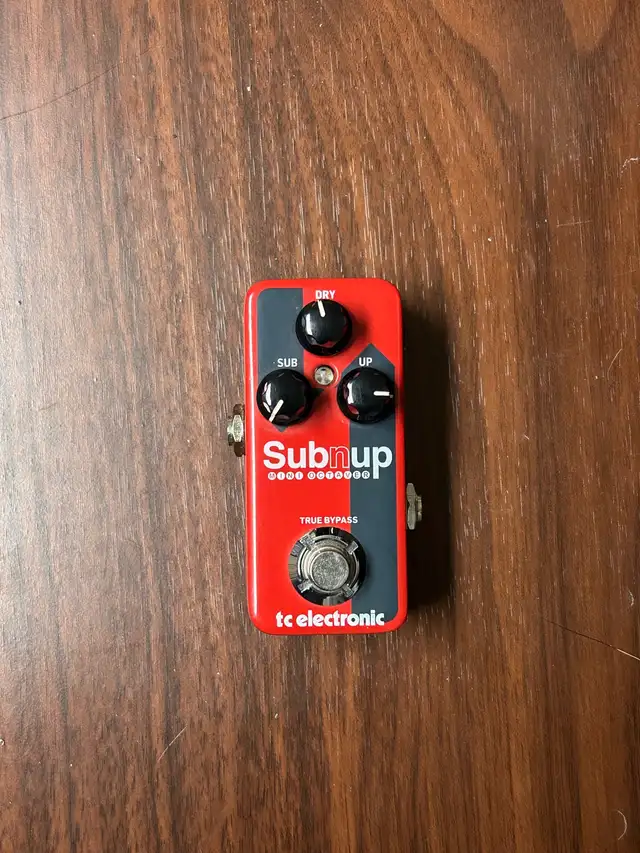 Sub N’ Up Mini Octave Pedal in Amps & Pedals in Thunder Bay - Image 2