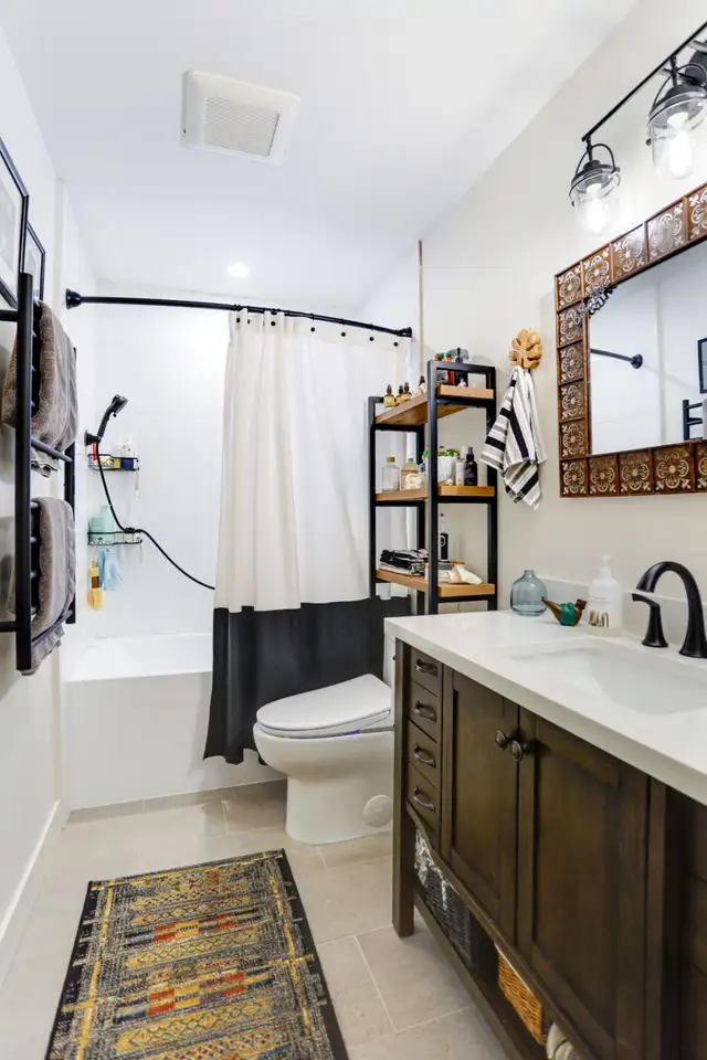 Beautifully Renovated 3 Bed, 1 Bath Home – Move-In Ready in Long Term Rentals in Kitimat - Image 9