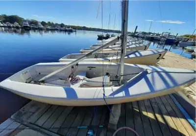 Various Junior and Dinghy class sailboats. Currently available: 2 x Lasers - 1991, full rig, solid d...