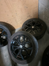 Audi mags 18 pouces sur pneus été 245/45/18