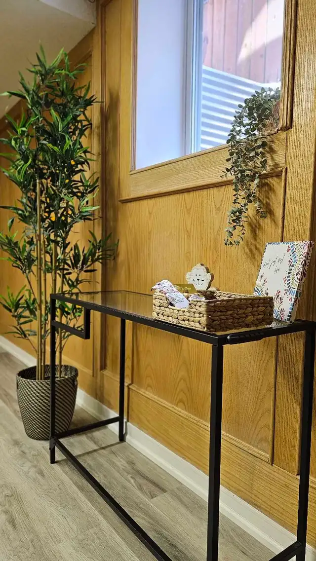 Basement suite in Short Term Rentals in Calgary - Image 2