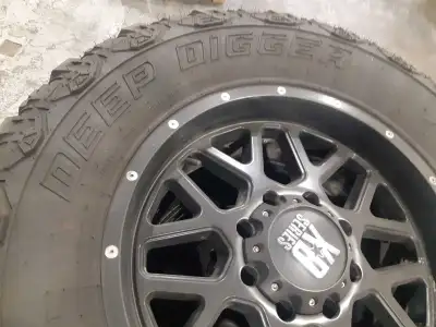 37 x 20 R20 Tires XD SERIES RIMS OFF F350 FORD 70 % TREAD LEFT 780-999-7188