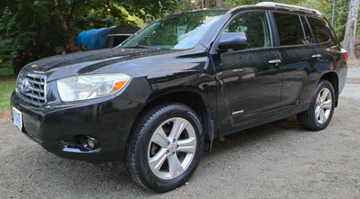 Well maintained, clean 2008 Toyota Highlander for sale. Many good options and upgrades including: -...