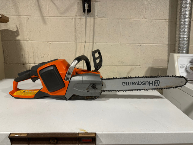Husqvarna 540iXP Chainsaw - Used in Outdoor Tools & Storage in North Bay