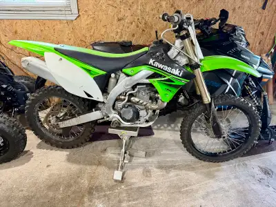 2010 KX450F Great condition, only used in trails or private property. I have a set of red/black fend...