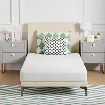 Lit Queen avec Matelas – Propre et Solide, View more