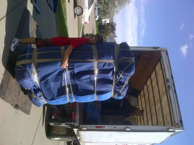 RIGHT MOVE - MOVING & STORAGE (780) 901-040562863249926019123