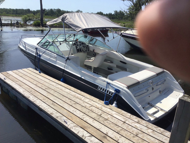 23.5ft Mariah boat for sale by owner       $13.500 in Garage Sales in St. Catharines - Image 2