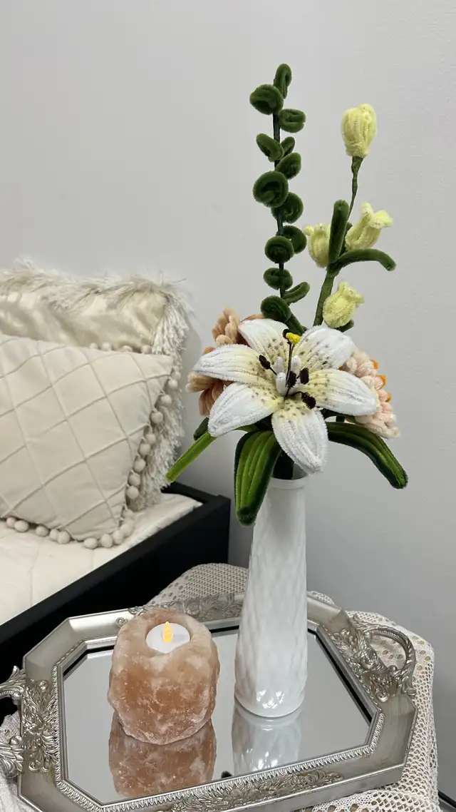 Pipe cleaner flowers64717129890307120