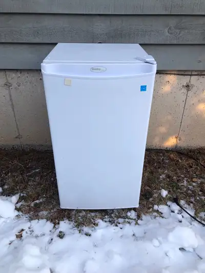 Danby Mini-Fridge (3.2 cu ft, White), View more