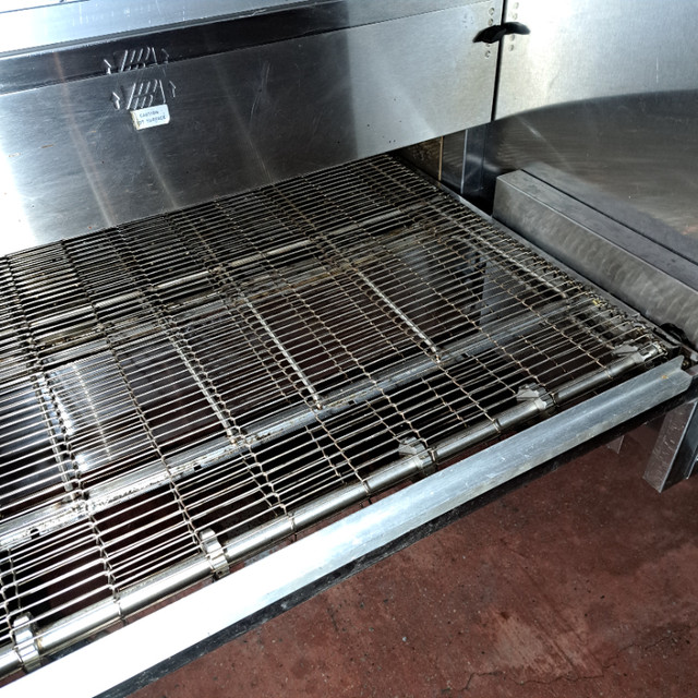 Middleby Marshall Pizza Conveyor Oven in Other Business & Industrial in St. John's - Image 4
