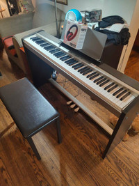 Casio Privia PX-120 with 88 weighted keys piano like new