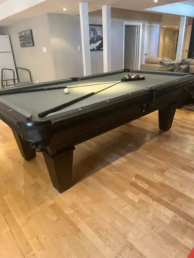 Transform Your Home with a Luxury Billiard Table Upgrade your home with a table that adds both style...
