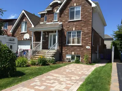 Longueuil Parc de la cité (St-Hubert)Location de 1 mois à 1 an !