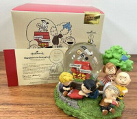 Hallmark Peanuts 'Happiness Is Contagious' Musical Waterglobe