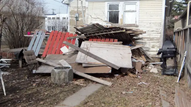 Junk Removal in Cleaners & Cleaning in Calgary - Image 10