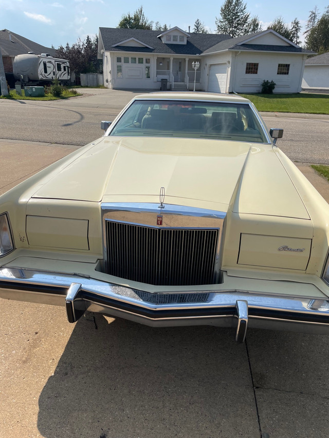 1977 Lincoln continental, mark V in Classic Cars in St. Albert - Image 2