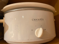 Crockpot or slow cooker 