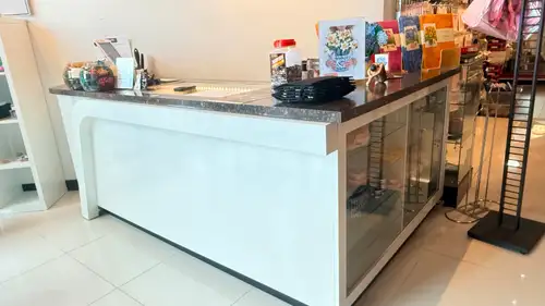 Retail Display Counter / Cash Wrap with Built-In Glass Display Cabinets Beautiful, substantial retai...