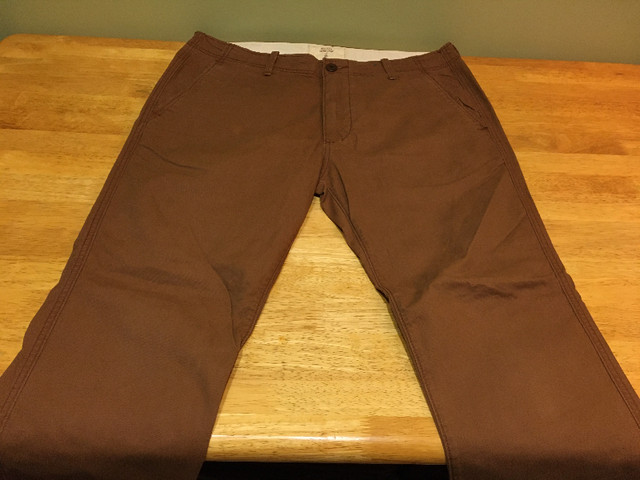 Hollister Skinny Chino Brown - Khaki Pants 87 dans Hommes  à Ville de Montréal - Image 2