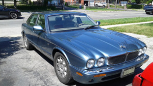 1998 Jaguar XJ8