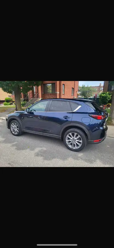 Mazda CX-5, 2021 GS model AWD $24,900 (plus tax) Accommodation sale (buyer pays both taxes) 42,000 k...