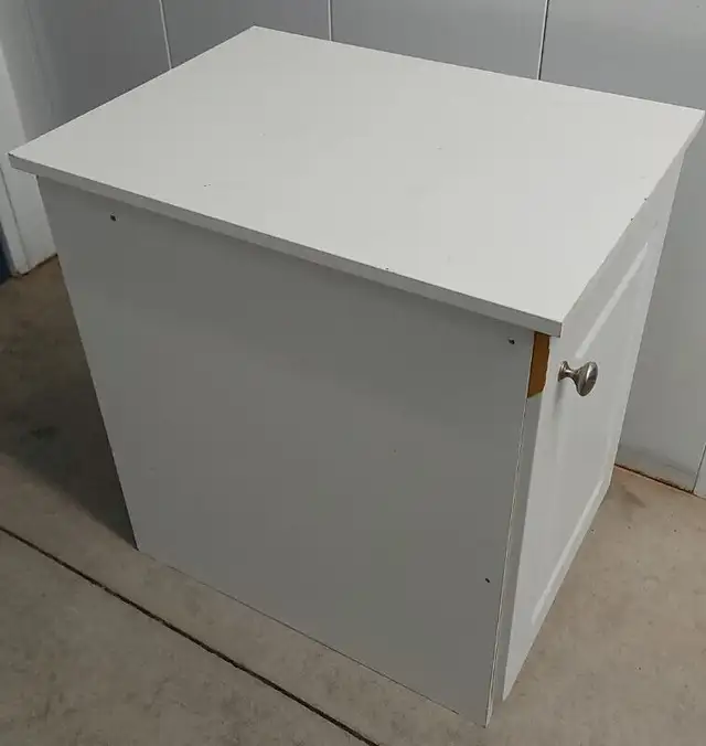 SMALL CUPBOARD / KITCHEN STAND63007359014657122