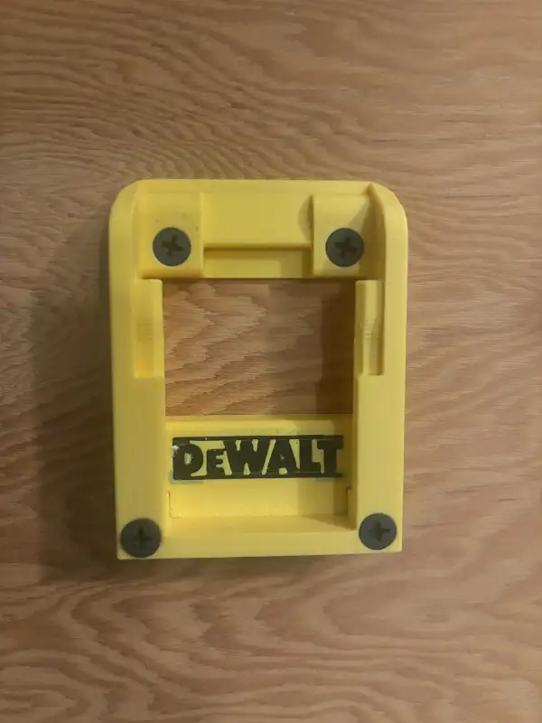 DeWalt Battery Holder Bracket - Single and Triple in Power Tools in Markham / York Region - Image 4