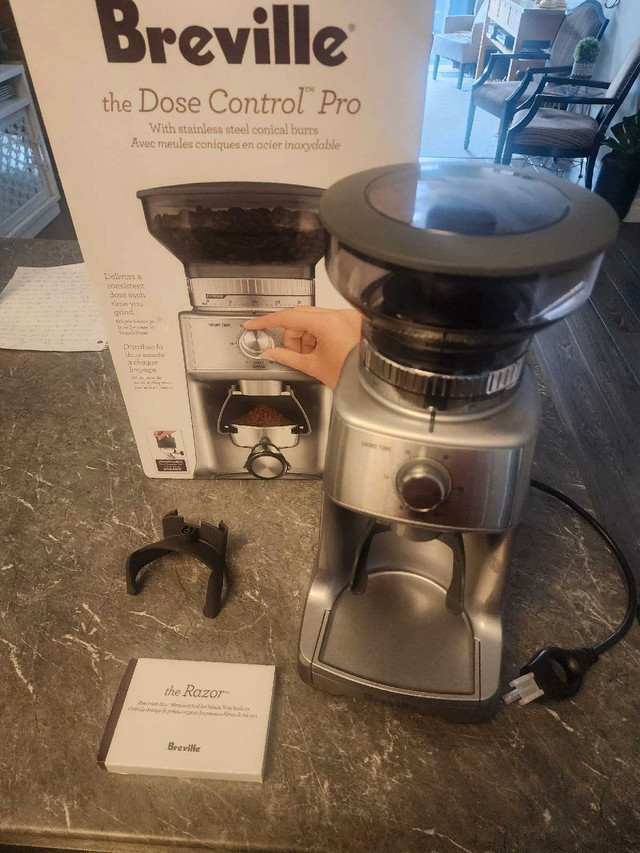 New Breville coffee grinder in Coffee Makers in Trenton