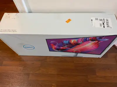 Dell 34" Ultrawide WQHD Type-C Monitor, View more