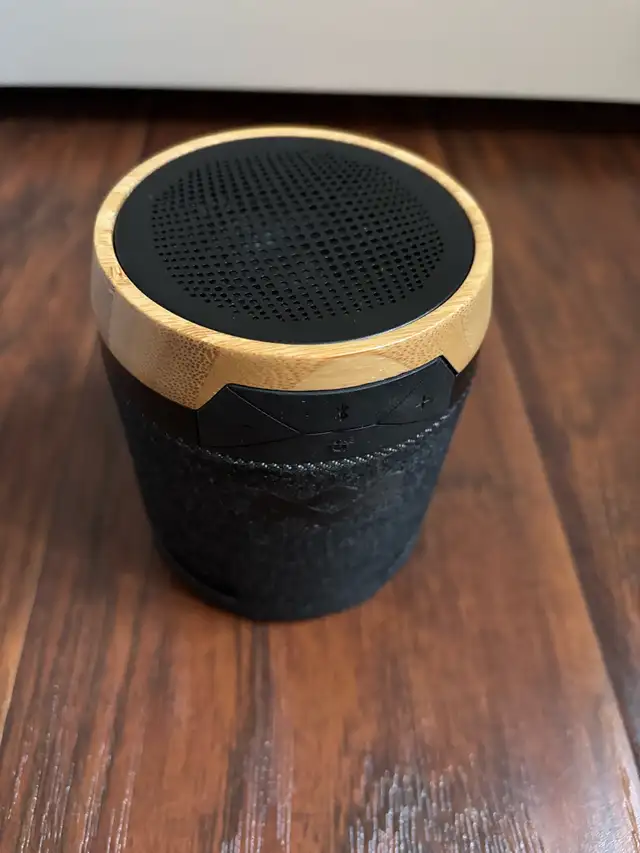 wireless speaker in General Electronics in Markham / York Region - Image 3