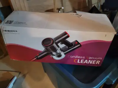 New cordless vacuum cleaner, box opened but never used, asking $95.00 obo