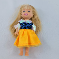 Barbie Doll Kelly Snow White Dress 1994 Vintage Blonde Blue Eyes