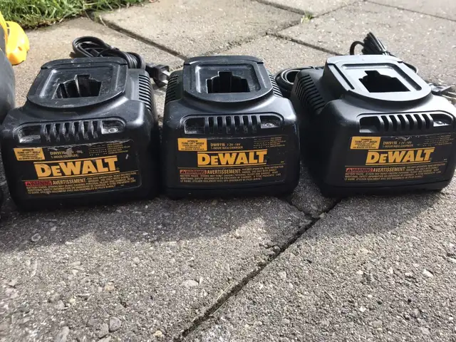 Dewalt drills, sawzall, flashlight,batteries, chargers in Hobbies & Crafts in London - Image 7