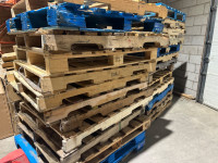 wooden skids 4way good shape gently used skids for sale pallets