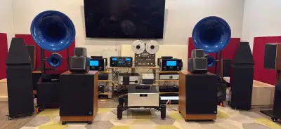 Selling my used but well-maintained pair of KEF Model 105 Series II speakers, known for their except...