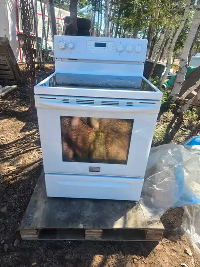 Frigidaire convection range, View more