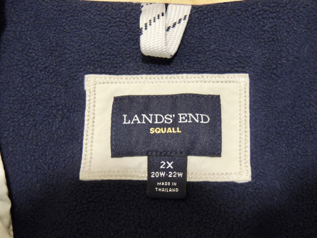 LANDS END WOMAN’S WINTER SQUALL STADIUM ARENA MAXI COAT in Women's - Tops & Outerwear in Stratford - Image 2