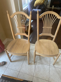 2 WOODEN CHAIRS 
