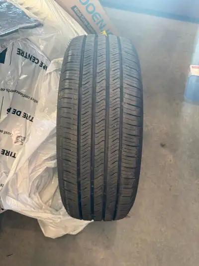 These tires are brand new (less than 4km on them) and sell for $740 + HST/set of 4. Listing price is...