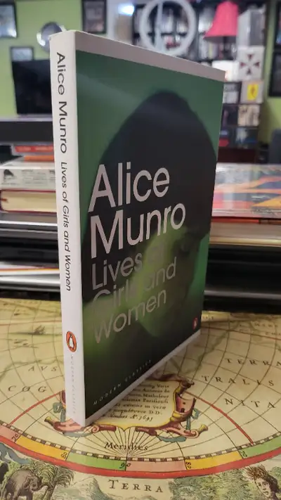 Lives of Girls and Women, Alice Munro Penguin Modern Classics $7, View more