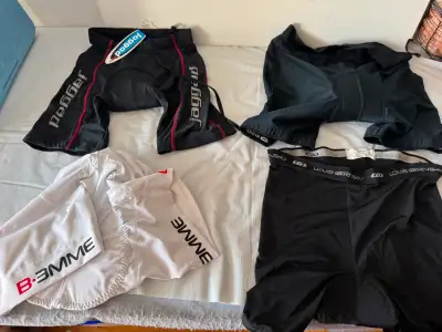 BIKE, BICYCLE, CYCLING PADDED SHORTS, LIE NEW, READ ADD, View more