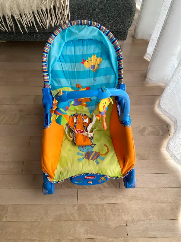 Fisher Price newborn to toddler rocker chair / baby seat in Playpens, Swings & Saucers in City of Halifax - Image 4